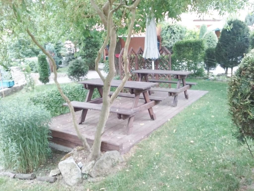 Penzion Hugo Sedlec-Prčice Kültér fotó